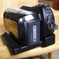 Vendora SONY HDR-SR10E Made In JAPAN 13 Vendora SONY HDR-SR10E Made In JAPAN -vintage object shop af612f2af5bfda4357f5312fa56dd4ec0ff89944 xl