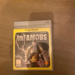 Vendora PS 3 Only 2/3 Times Used With 3 Games -vintage object shop afb0b0300b7996c57876dc03a2dc8508d8a7df26 xl