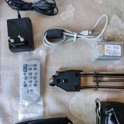 Vendora Βιντεοκάμερα JVC Everio GZ-MG465 BE, σκληρού δίσκου 60GBκαι 32X OPTICAL ZOOM. Με τηλεχειριστήριο , θήκη, βιβλίο οδηγιών και όλα τα παρελκόμενα. Αγοράστηκε το 2011. Άριστη λειτουργία 23 Vendora Βιντεοκάμερα JVC Everio GZ-MG465 BE, σκληρού δίσκου 60GBκαι 32X OPTICAL ZOOM. Με τηλεχειριστήριο , θήκη, βιβλίο οδηγιών και όλα τα παρελκόμενα. Αγοράστηκε το 2011. Άριστη λειτουργία -vintage object shop b08024d122945e79e040ebb7bc1932aa366622ee xl