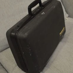 Vendora Πλήρης εξοπλισμός βιντεοκάμερας ‘’PANASONIC’’ για επαγγελματική χρήση σε άριστη κατάσταση (150 ευρώ) -vintage object shop b35f272db2e77dbe0e37b5a5d710db735a6dbdb8 xl