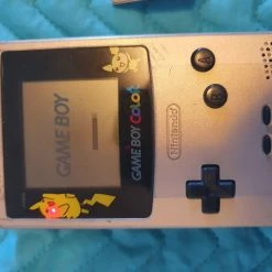 Vendora Gameboy Color Pikachu Silver Edition -vintage object shop b625a9fddc4395807a3ff9b63445e6fe8722aaa2 xl