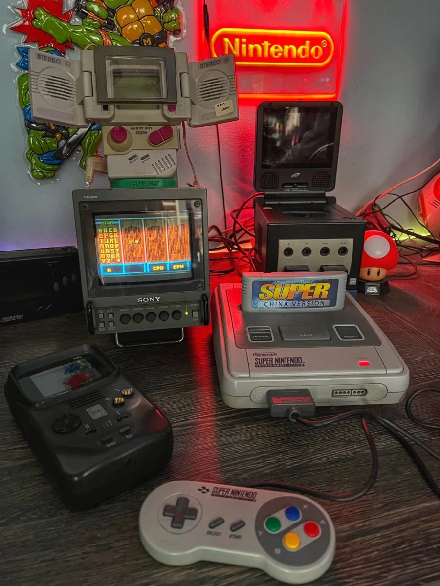 Vendora Sony Pvm 5 Inches (retro Game) 5 Vendora Sony Pvm 5 Inches (retro Game) - Image 3