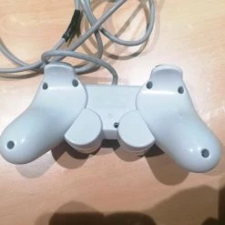 Vendora Playstation One -vintage object shop b9efc9dec9a0569c17dfc16e5e18b6efcc3dec70 xl