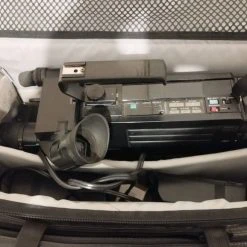 Vendora βιντεοκάμερα Hitachi Vhs Movie 5100 στην θήκη τής, έχει δεύτερη μπαταρία, φορτιστή και τις οδηγίες τής. -vintage object shop bddf523011cad58529bc6fb019104f760f2974c2 xl