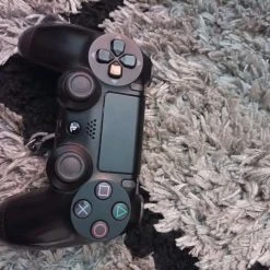 Vendora PlayStation 4 8 Vendora PlayStation 4 -vintage object shop bed795e83a0c0f445f9b3f7e2f71a1dfd8155e93 xl