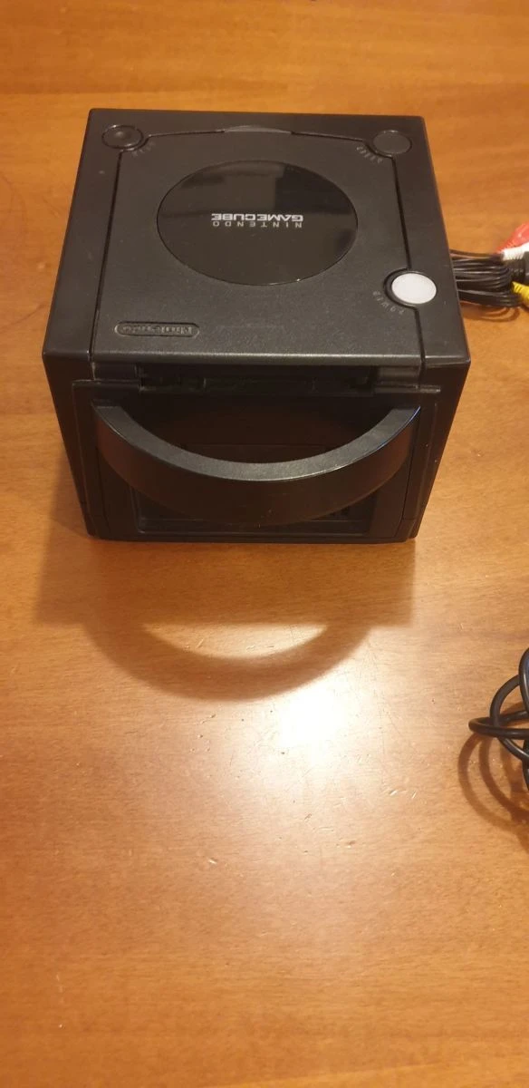 Vendora Nintendo Gamecube! 6 Vendora Nintendo Gamecube! - Image 4