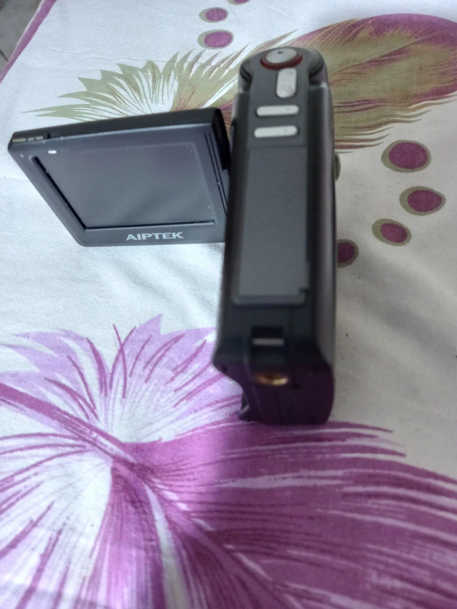 Vendora DISCOUNT 8/9,DIGITAL CAMCORDER HD 720P AIPTEK 4 Vendora DISCOUNT 8/9,DIGITAL CAMCORDER HD 720P AIPTEK - Image 2