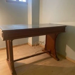 Vendora Γραφείο από καρυδιά σε άριστη κατάσταση με ασορτί καρέκλα 13 Vendora Γραφείο από καρυδιά σε άριστη κατάσταση με ασορτί καρέκλα -vintage object shop d0266fd951faf43c3cfe0be2c6e02451ebf674a5 xl