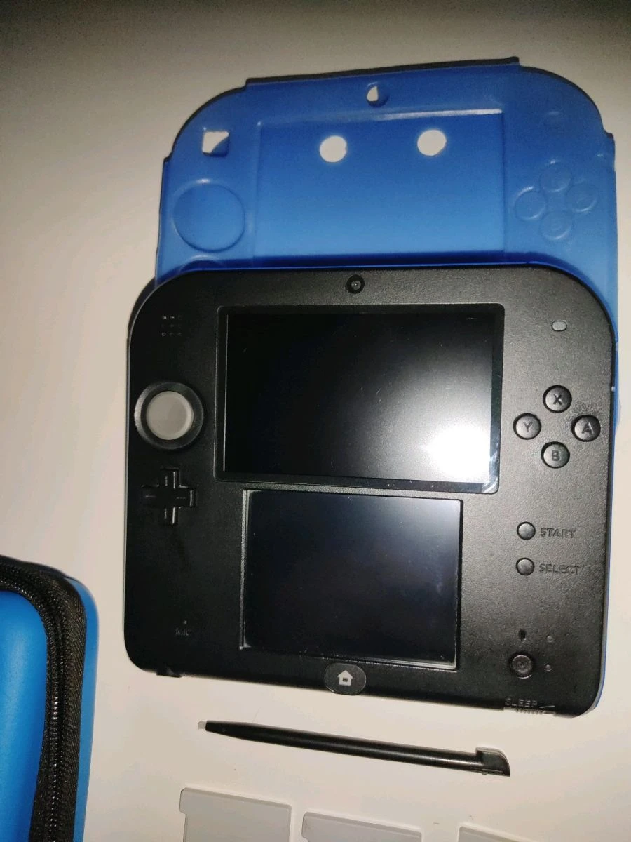 Vendora Πωλείται κονσόλα Nintendo 2DS & Extras!! 6 Vendora Πωλείται κονσόλα Nintendo 2DS & Extras!! - Image 4