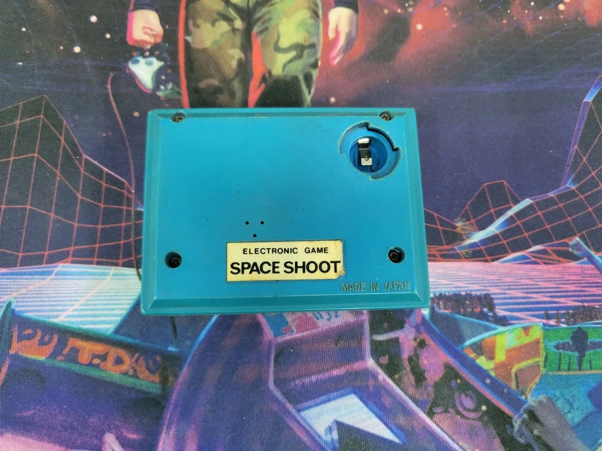 Vendora Handheld LCD Space Shoot 4 Vendora Handheld LCD Space Shoot - Image 2