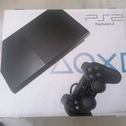 Vendora Playstation 2 Slim σφραγισμένο +God Of War 2 -vintage object shop dd2079c690e09497e29c7b0bc0efb30b92f3fcab xl