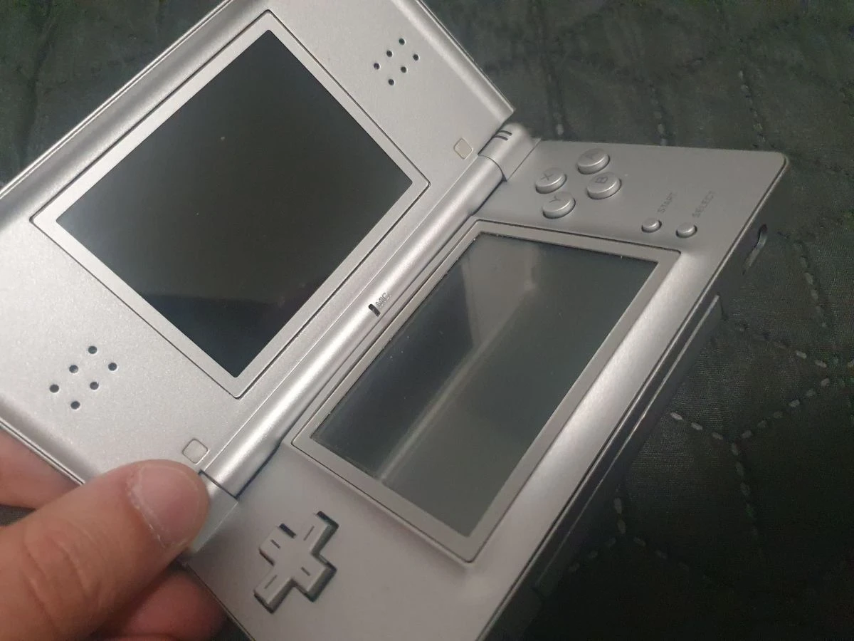 Vendora DSLite ασημί νέο κέλυφος Third Party 3 Vendora DSLite ασημί νέο κέλυφος Third Party