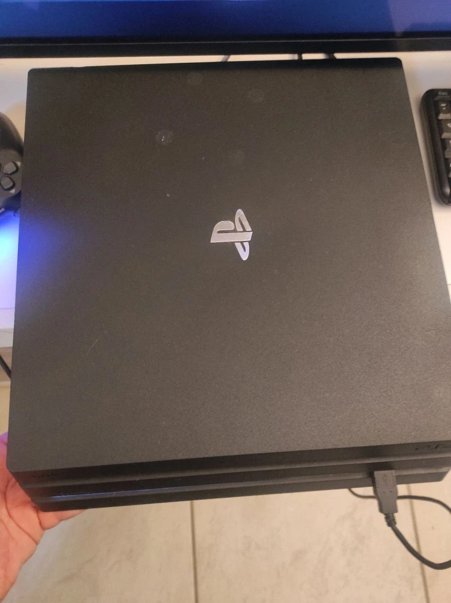 Vendora Playstation 4 Pro 4 Vendora Playstation 4 Pro - Image 2