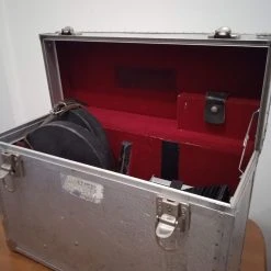 Vendora ARRI M 16mm κινηματογραφική κάμερα -vintage object shop e7bc52ac0bdc716e41af02f1ceae5f6739825a67 xl