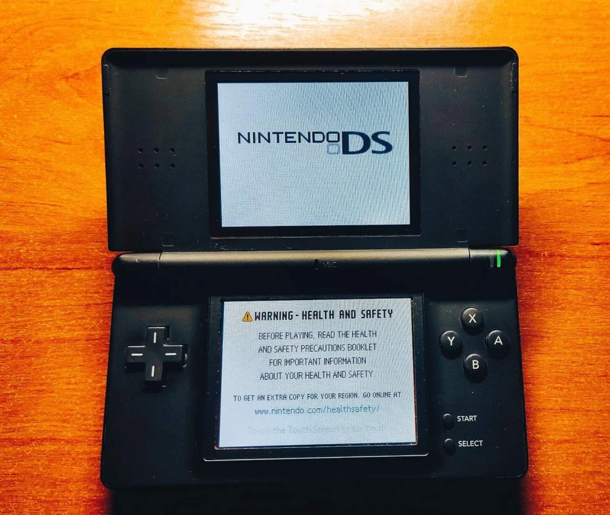 Vendora Nintendo DS Lite σε πολύ καλή κατάσταση Δώρο ΜARIO PARTY 7 Vendora Nintendo DS Lite σε πολύ καλή κατάσταση Δώρο ΜARIO PARTY - Image 5