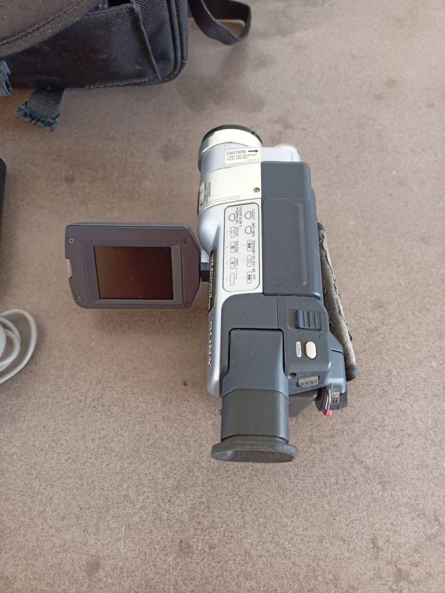 Vendora Sony Digital Handy Cam Digital 8 DCR-TRV355E 6 Vendora Sony Digital Handy Cam Digital 8 DCR-TRV355E - Image 4