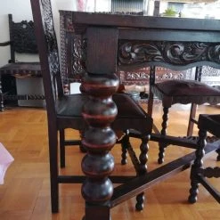 Vendora Σετ επίπλων σκαλιστά σκυριανά. (Τραπεζαρία,Μπουφές,Βιτρίνα,Τραπεζάκι,Καρέκλες,Πολυθρόνες,Φωτιστικό οροφής) -vintage object shop eb51d66ece0985bdbfea6c1678e80117e2603865 xl