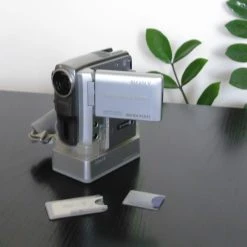 Vendora ΒΙΝΤΕΟΚΑΜΕΡΑ SONY HANDYCAM DCR-PC109E PAL MEGA PIXEL ΜΕ ΦΑΚΟ CARL ZEISS VARIO TESSAR 1,8/3,2-32 9 Vendora ΒΙΝΤΕΟΚΑΜΕΡΑ SONY HANDYCAM DCR-PC109E PAL MEGA PIXEL ΜΕ ΦΑΚΟ CARL ZEISS VARIO TESSAR 1,8/3,2-32 -vintage object shop f3aebce8370fc6bd33da2b126ce5a62689f64e42 xl