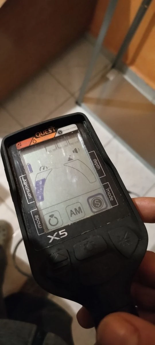 Vendora Quest X5 μεταχειρισμένος αδιάβροχος ανιχνευτής μετάλλων χρυσού πολλών συχνοτήτων 4 Vendora Quest X5 μεταχειρισμένος αδιάβροχος ανιχνευτής μετάλλων χρυσού πολλών συχνοτήτων - Image 2