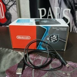 Vendora New Nintendo 2DS XL Τιρκουάζ+Θήκη+Συγκρατήρας+5 Παιχνίδια -vintage object shop f7ac1cdfd3124d8f9e098b8fbd38c322ad152163 xl